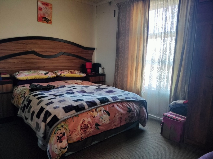 3 Bedroom Property for Sale in Rocklands Western Cape